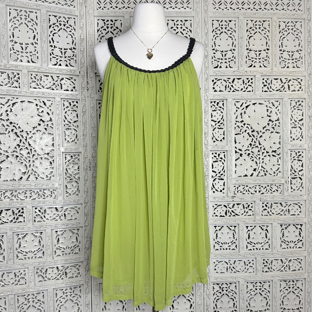 AnM NWT Green Mini Dress‎ With Black Braided Neckline Sz Large